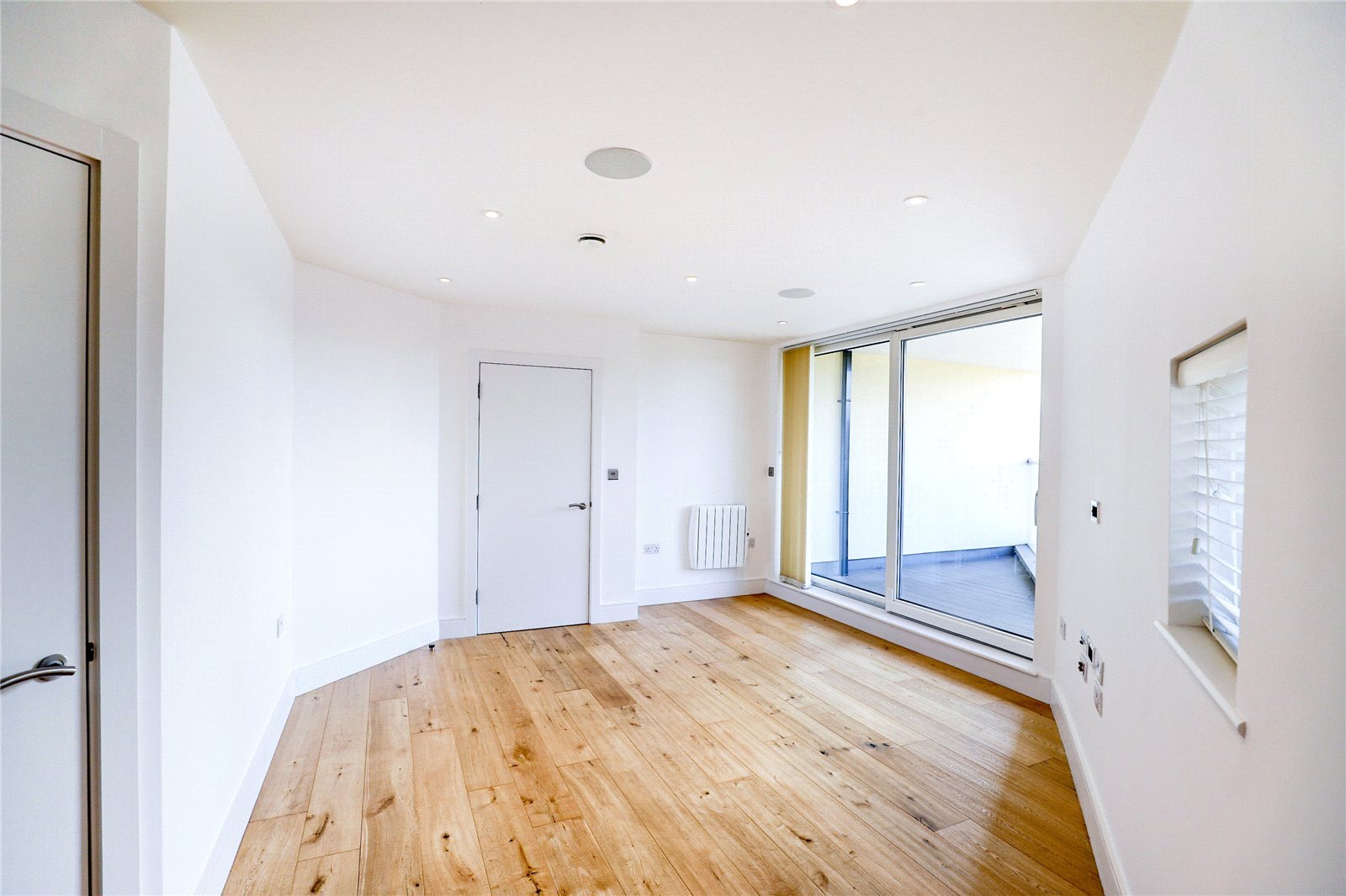 2 bed apartment to rent in Butlers Yard, Drovers Way, St. Albans, Hertfordshire, AL3 - Property Image 3