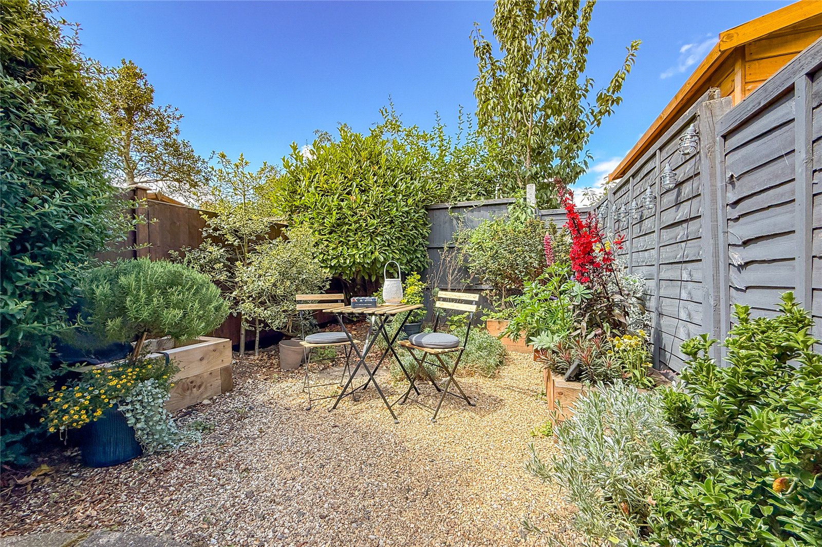 2 bed terraced house for sale in High Grove, St Albans, Hertfordshire, AL3  - Property Image 18