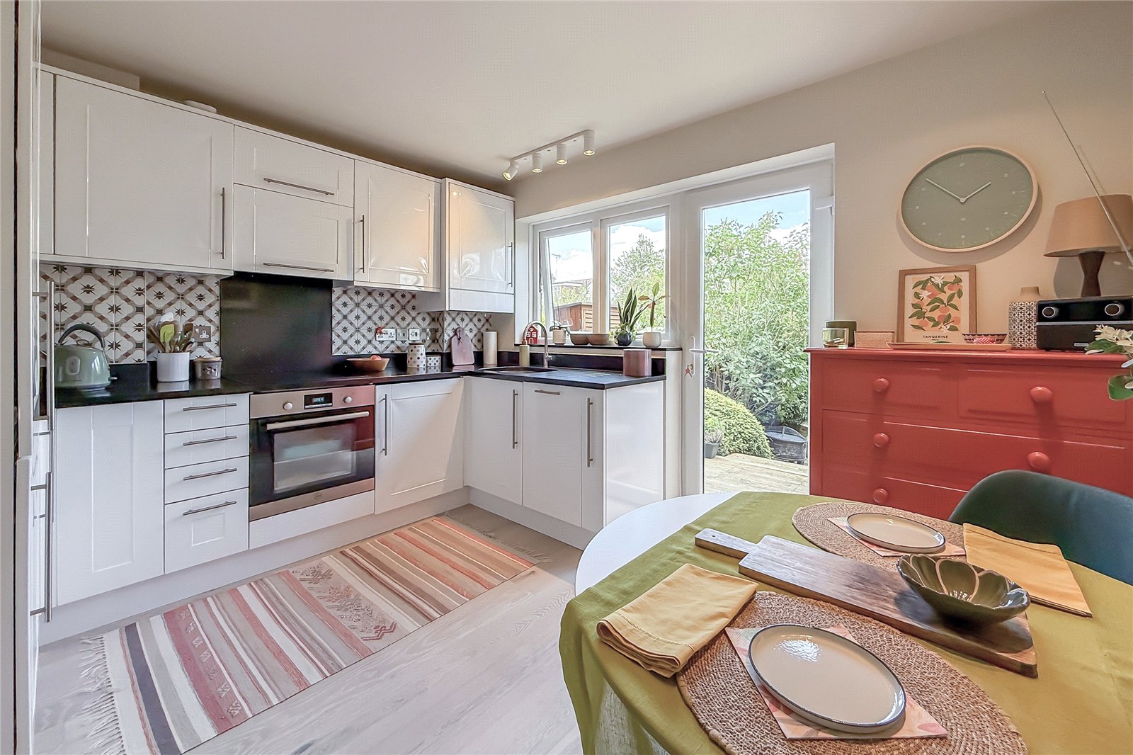 2 bed terraced house for sale in High Grove, St Albans, Hertfordshire, AL3  - Property Image 4