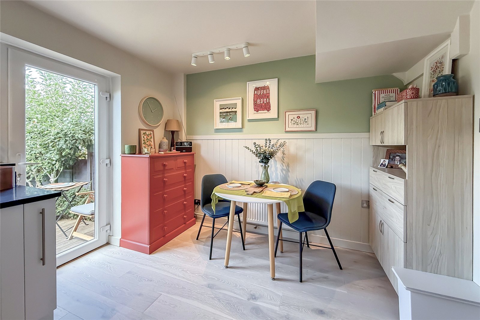 2 bed terraced house for sale in High Grove, St Albans, Hertfordshire, AL3  - Property Image 5