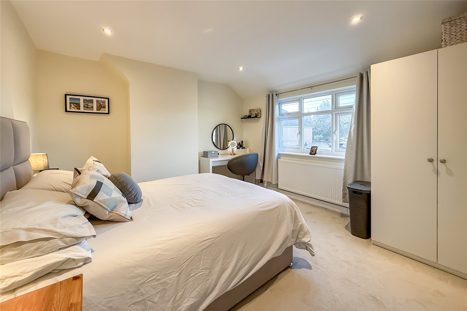 2 bed terraced house for sale in Marshall Avenue, St. Albans, Hertfordshire, AL3 - Property Image 6