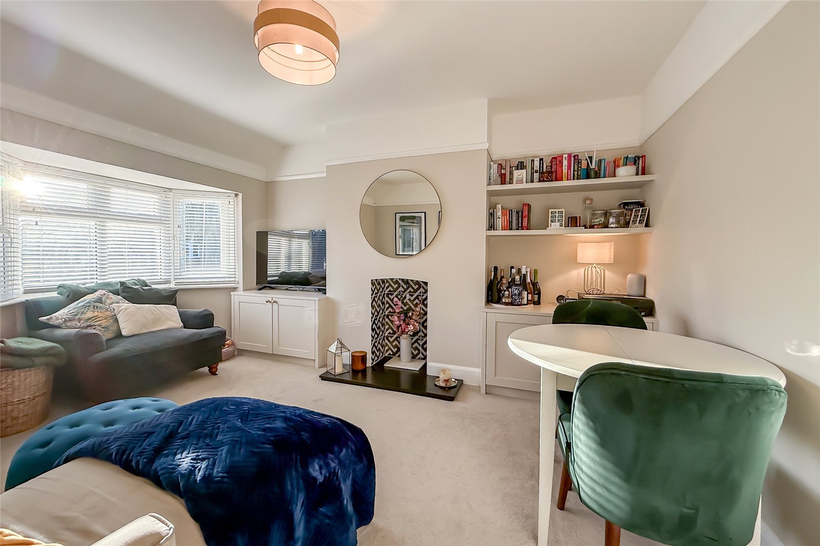 2 bed apartment for sale in Kenton Gardens, St. Albans, Hertfordshire, AL1
