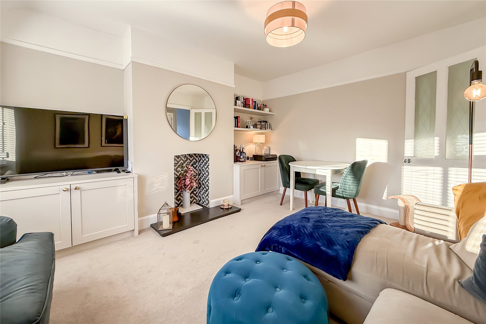 2 bed apartment for sale in Kenton Gardens, St. Albans, Hertfordshire, AL1 - Property Image 11