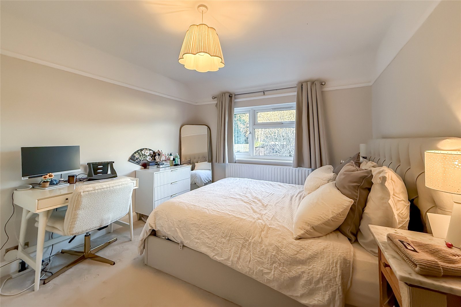 2 bed apartment for sale in Kenton Gardens, St. Albans, Hertfordshire, AL1 - Property Image 6