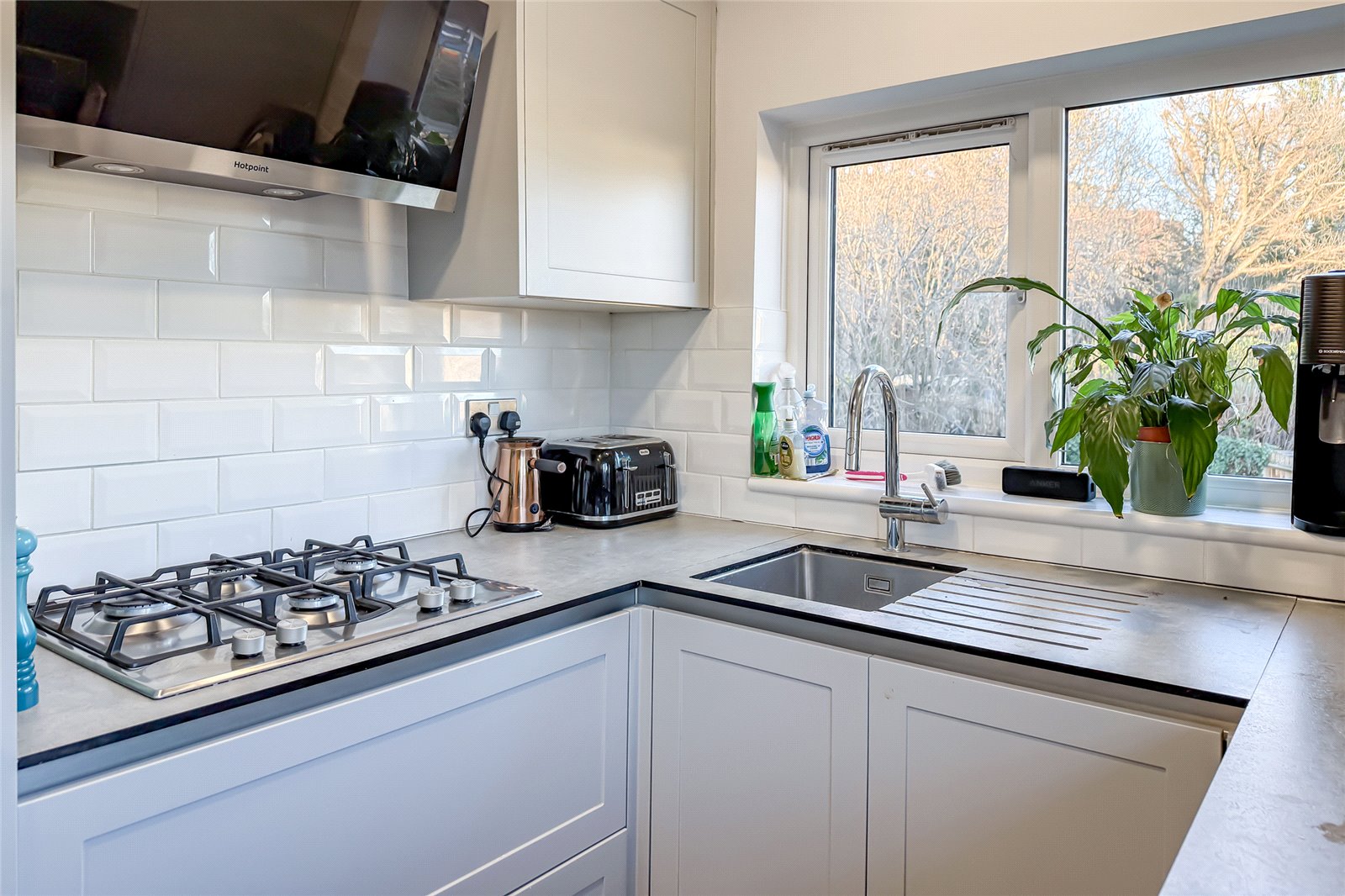 2 bed apartment for sale in Kenton Gardens, St. Albans, Hertfordshire, AL1 - Property Image 13