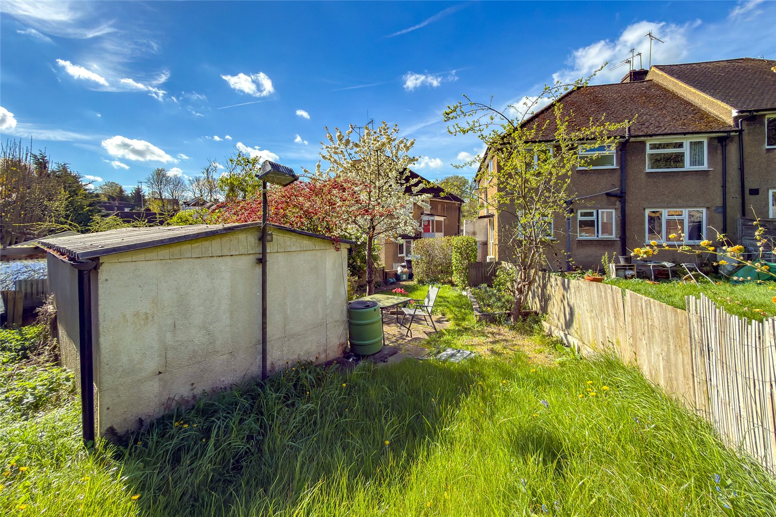 2 bed apartment for sale in Kenton Gardens, St. Albans, Hertfordshire, AL1 - Property Image 16