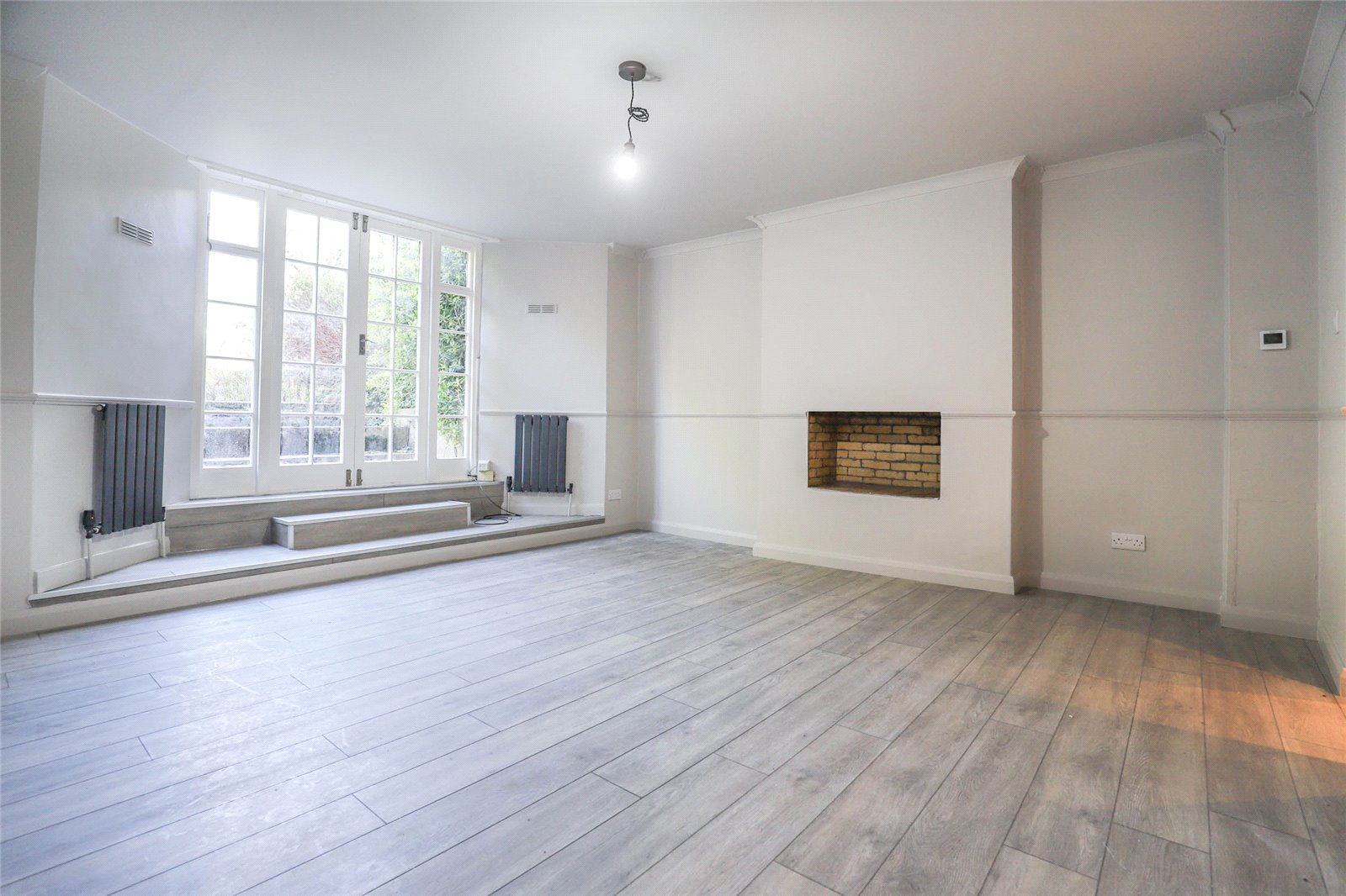 1 bed ground floor flat to rent in Beaconsfield Road, St Albans, Hertfordshire, AL1  - Property Image 2