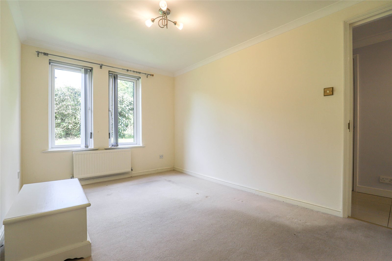 2 bed ground floor flat for sale in Birklands Park, London Road, St. Albans, Hertfordshire, AL1  - Property Image 8