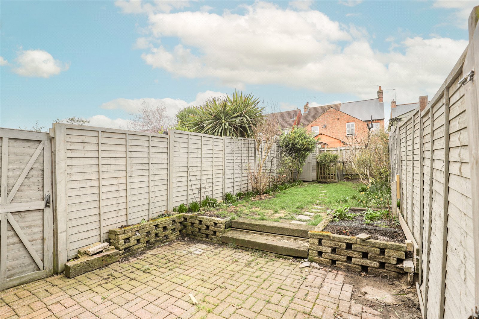 2 bed terraced house to rent in Arthur Road, St. Albans, Hertfordshire, AL1 - Property Image 4