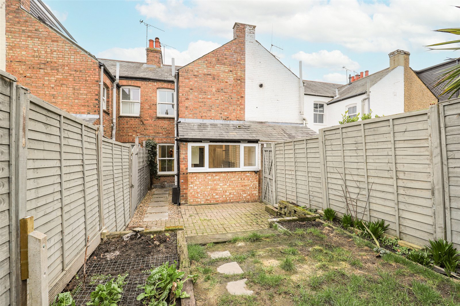 2 bed terraced house to rent in Arthur Road, St. Albans, Hertfordshire, AL1 - Property Image 6