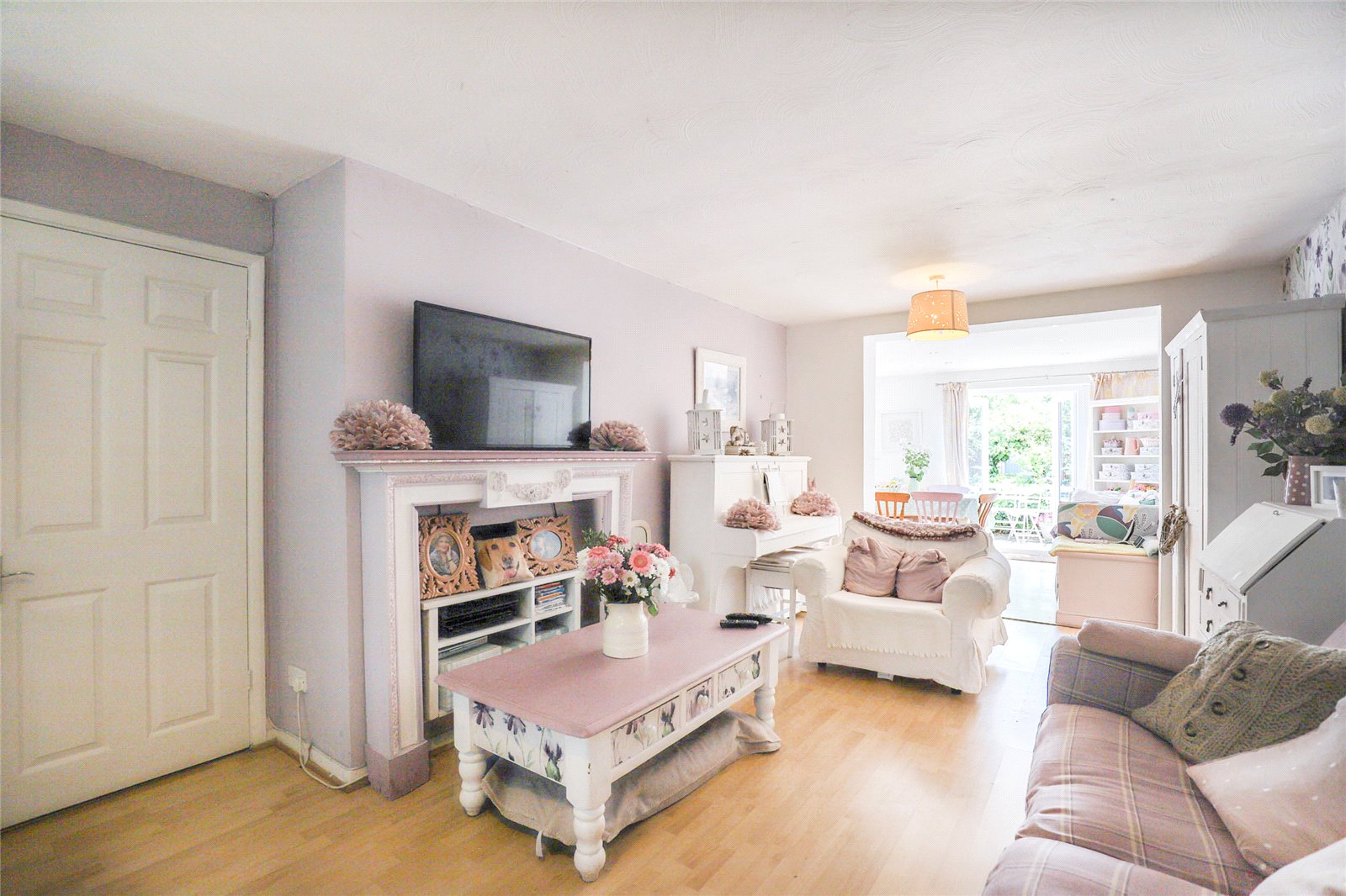 3 bed semi-detached house for sale in Drakes Drive, St. Albans, Hertfordshire, AL1  - Property Image 5