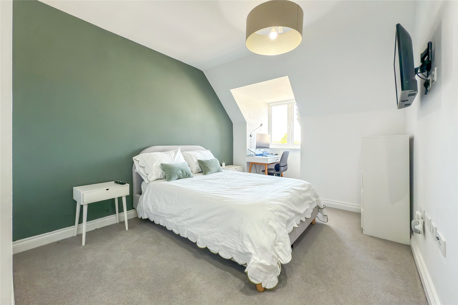 2 bed apartment for sale in Verona Court, Roland Street, St. Albans, Hertfordshire, AL1 - Property Image 5