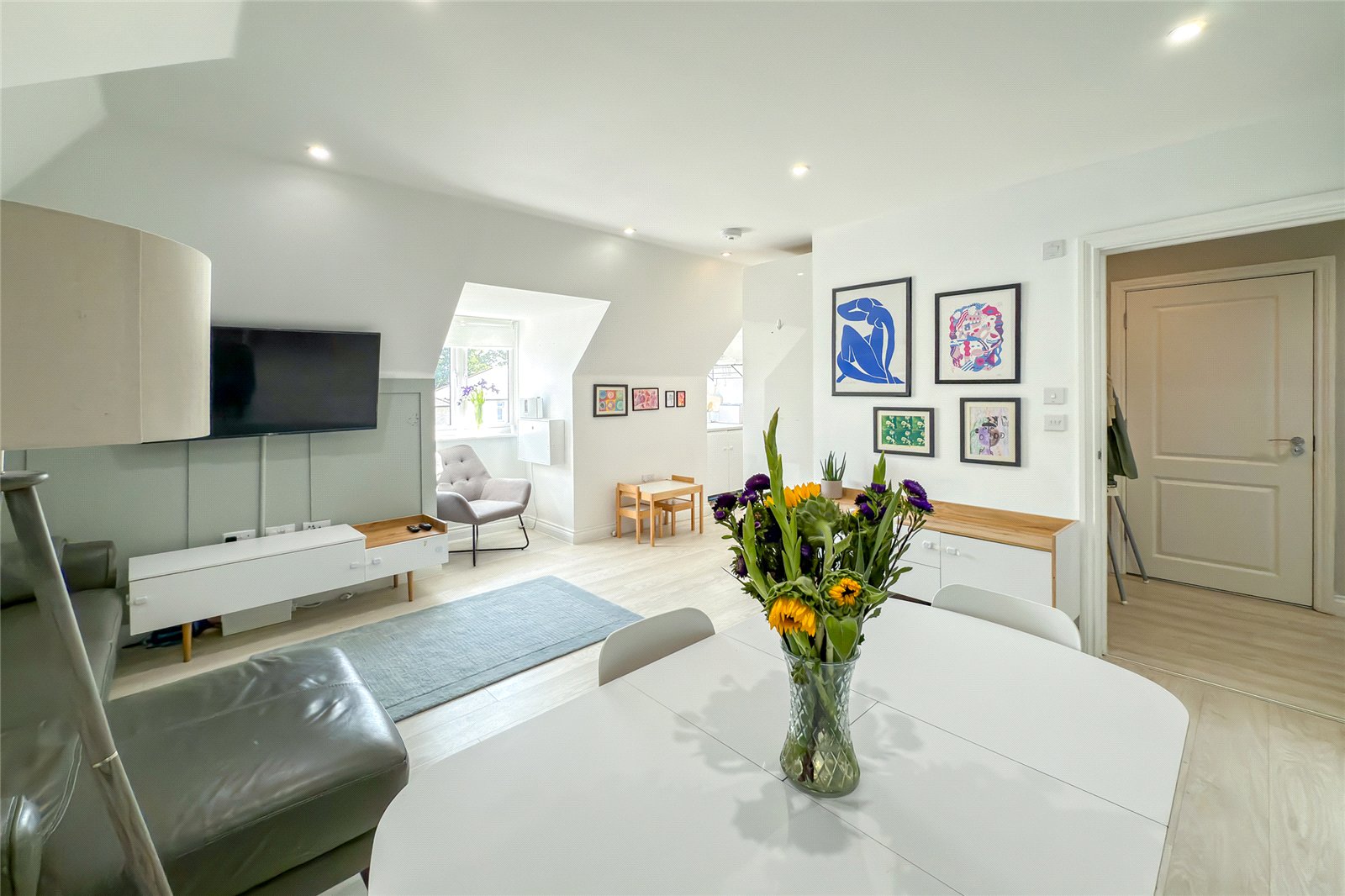 2 bed apartment for sale in Verona Court, Roland Street, St. Albans, Hertfordshire, AL1 - Property Image 11