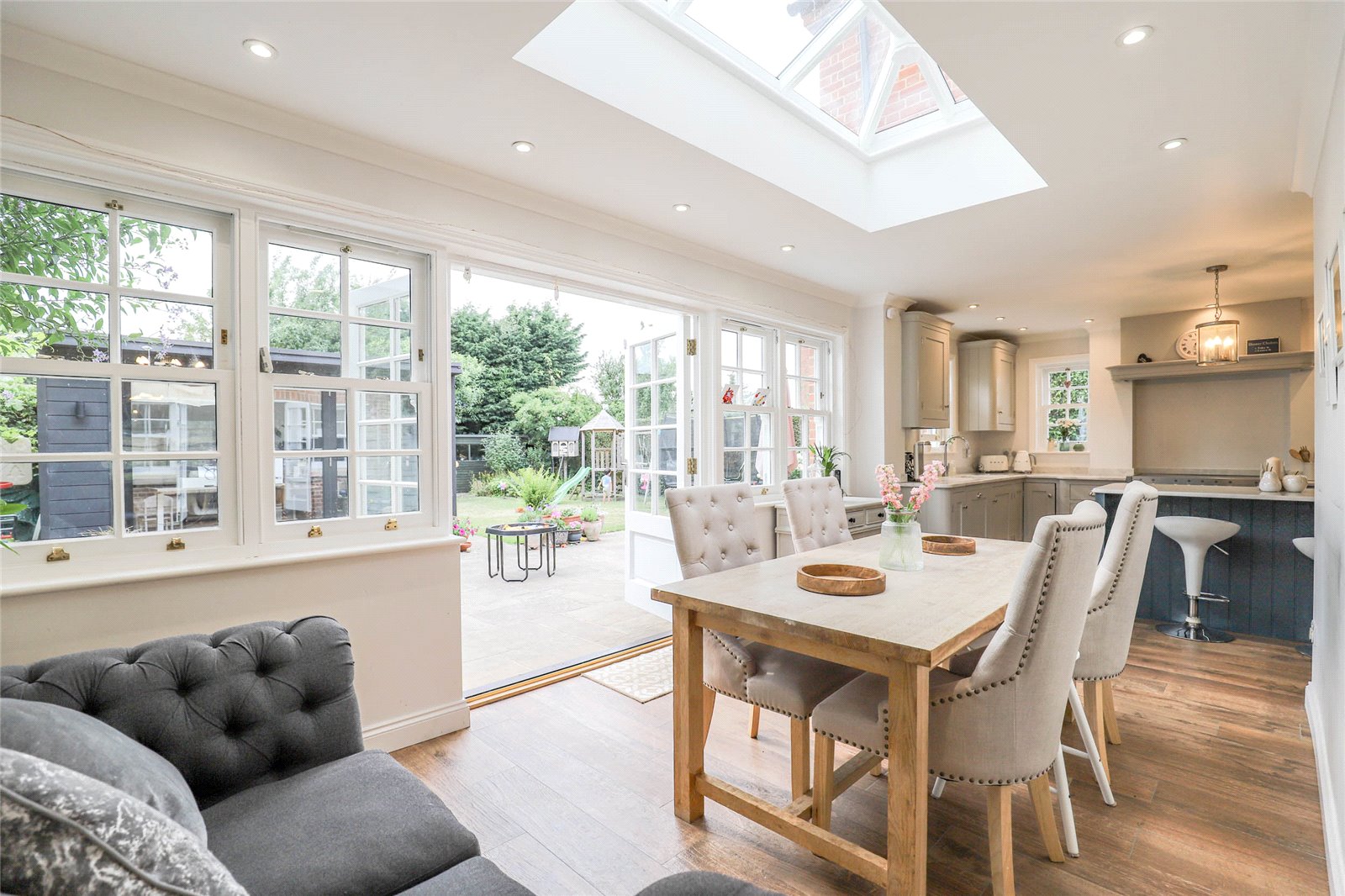 4 bed semi-detached house for sale in Gustard Wood, Wheathampstead, Hertfordshire, AL4 - Property Image 4