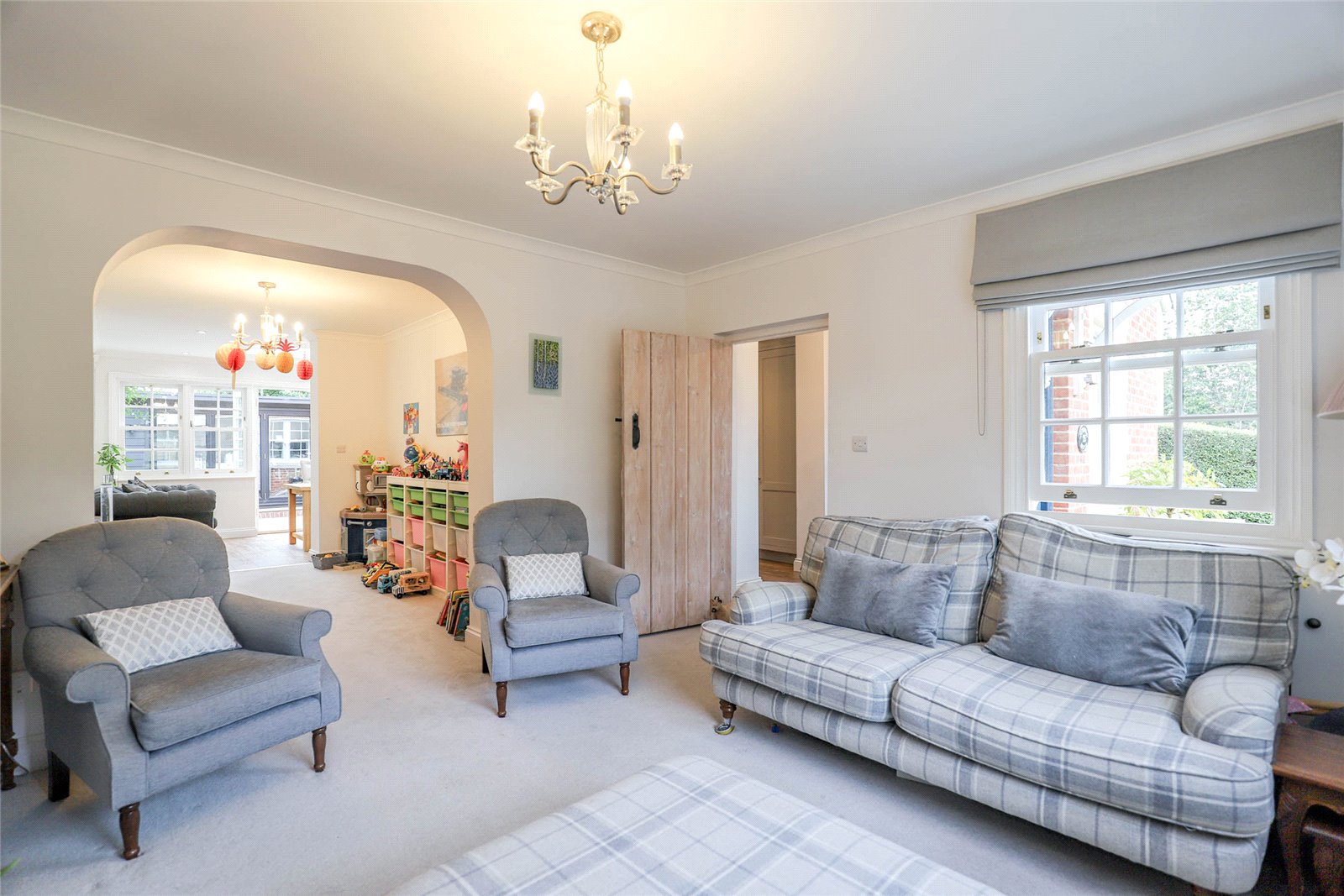 4 bed semi-detached house for sale in Gustard Wood, Wheathampstead, Hertfordshire, AL4 - Property Image 5