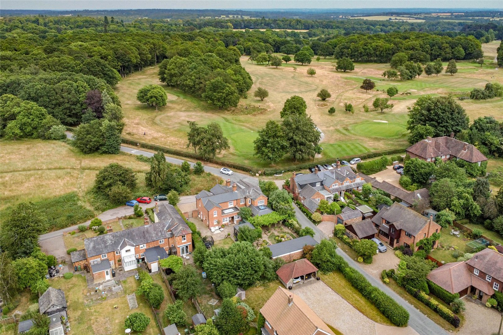 4 bed semi-detached house for sale in Gustard Wood, Wheathampstead, Hertfordshire, AL4 - Property Image 13