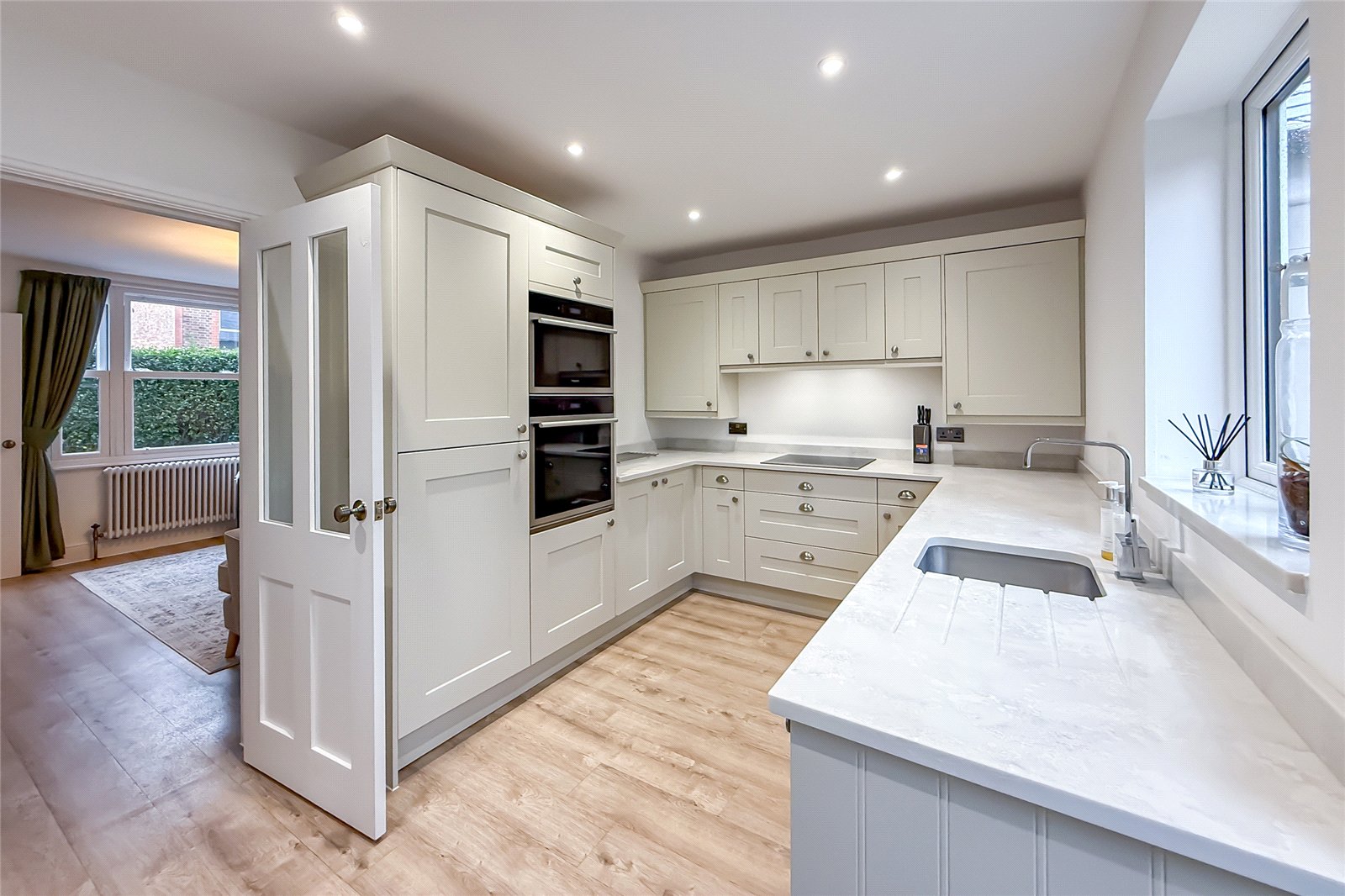 2 bed end of terrace house for sale in Folly Avenue, St. Albans, Hertfordshire, AL3 - Property Image 5
