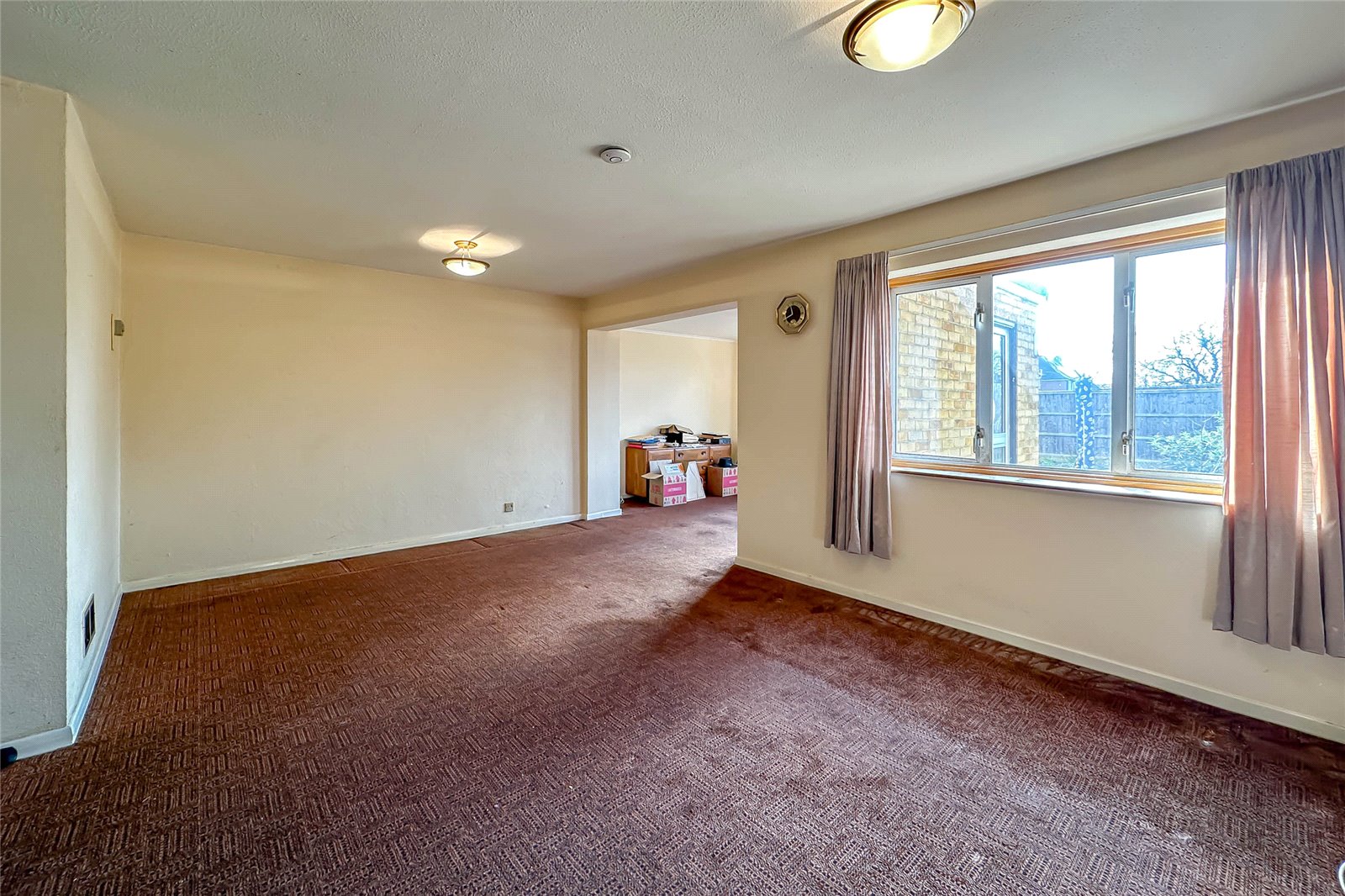 3 bed end of terrace house for sale in Pinewood Close, St. Albans, Hertfordshire, AL4  - Property Image 3