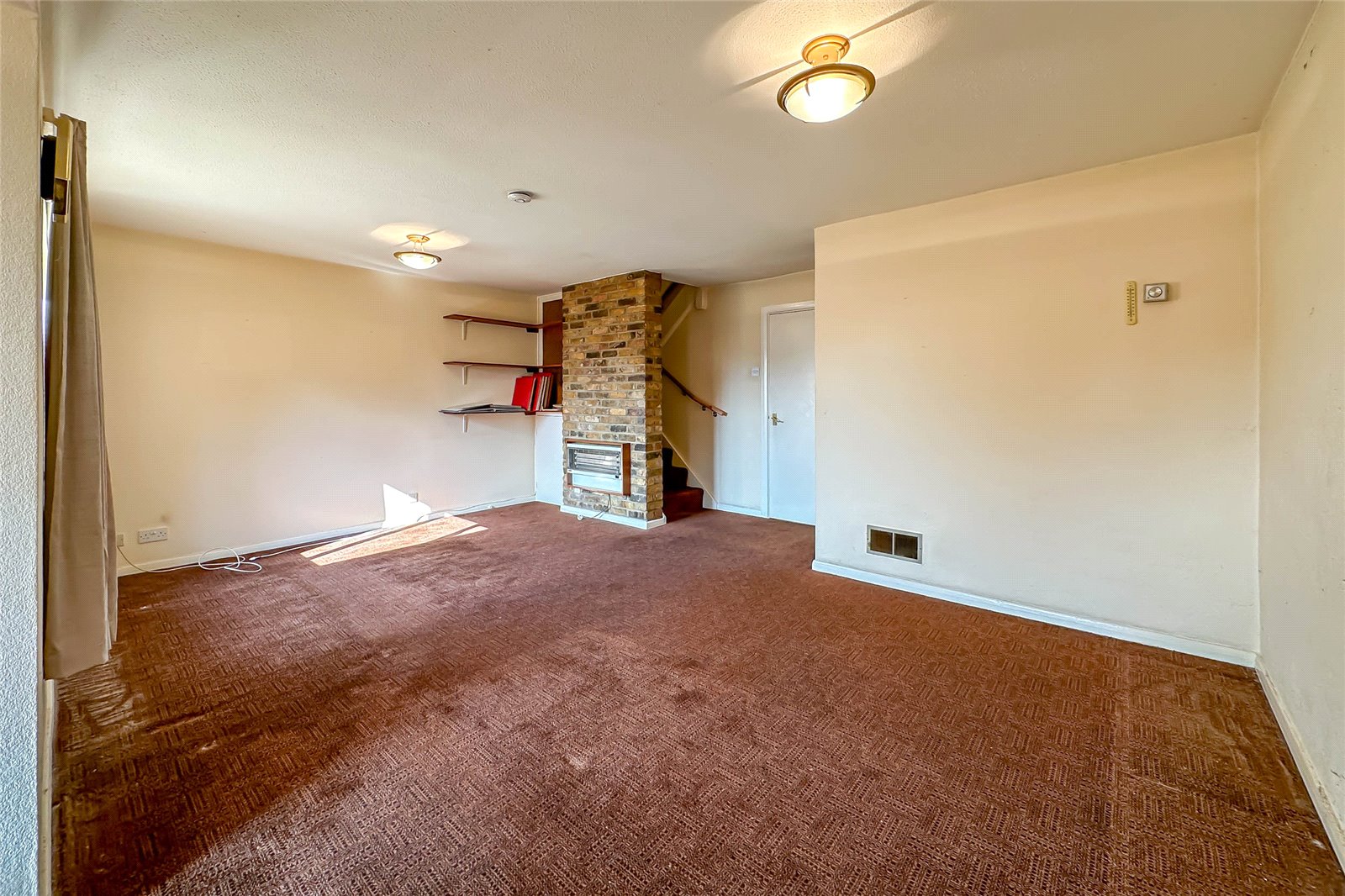 3 bed end of terrace house for sale in Pinewood Close, St. Albans, Hertfordshire, AL4  - Property Image 4