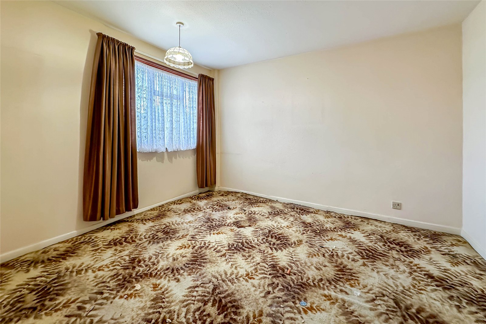 3 bed end of terrace house for sale in Pinewood Close, St. Albans, Hertfordshire, AL4  - Property Image 7