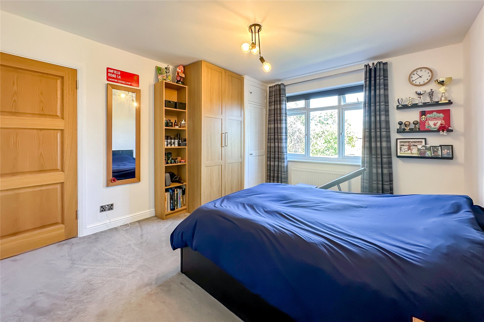 5 bed semi-detached house for sale in Woodfield Way, St. Albans, Hertfordshire, AL4 - Property Image 14