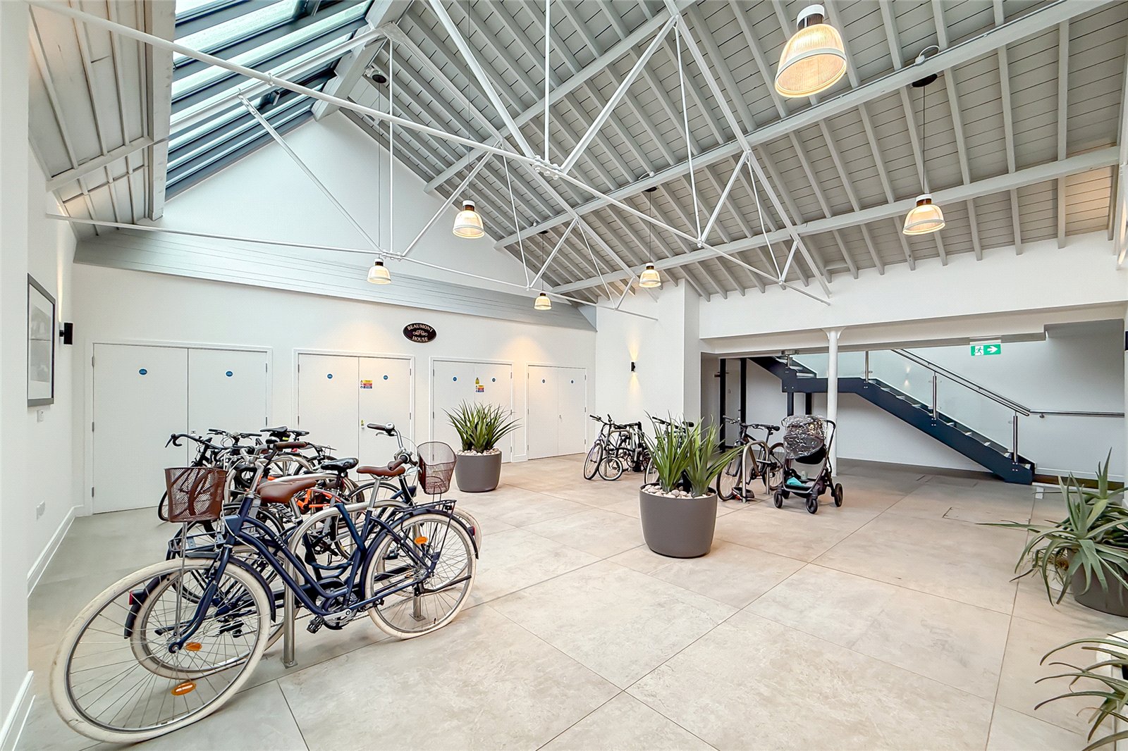 1 bed apartment to rent in Hansell Gardens, Sutton Road, St. Albans, Hertfordshire, AL1  - Property Image 16