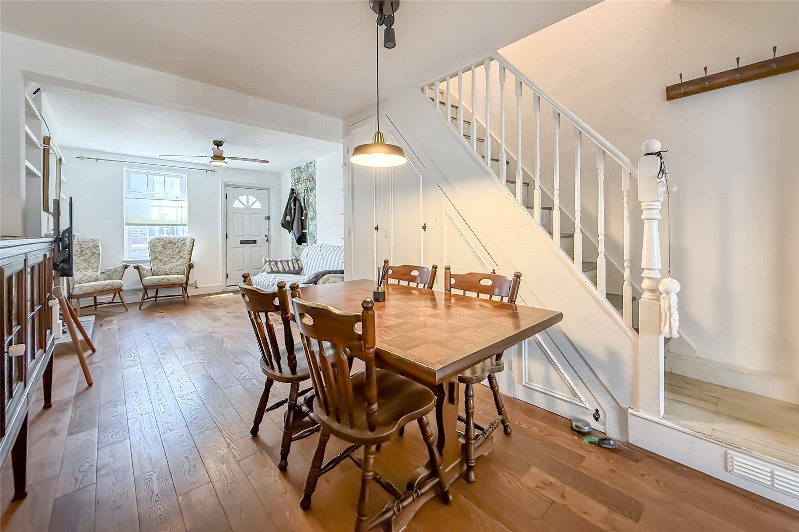2 bed terraced house for sale in Park Street, St. Albans, Hertfordshire, AL2 - Property Image 5