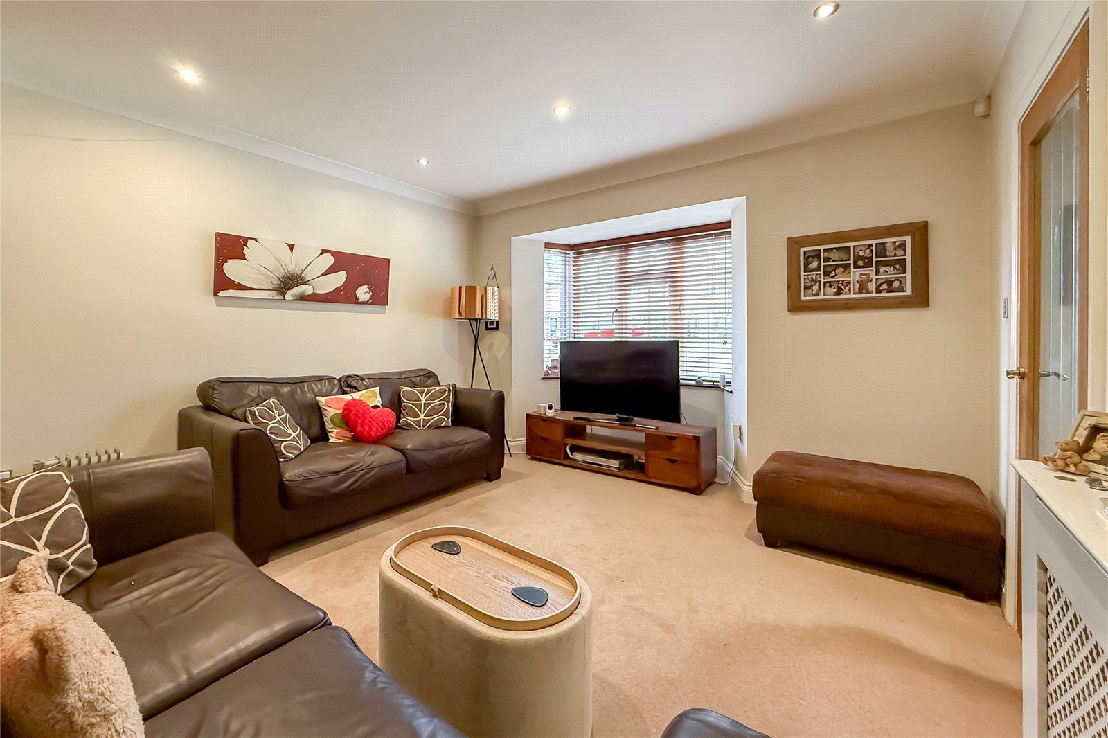 4 bed semi-detached house for sale in How Wood, Park Street, St. Albans, Hertfordshire, AL2 - Property Image 2