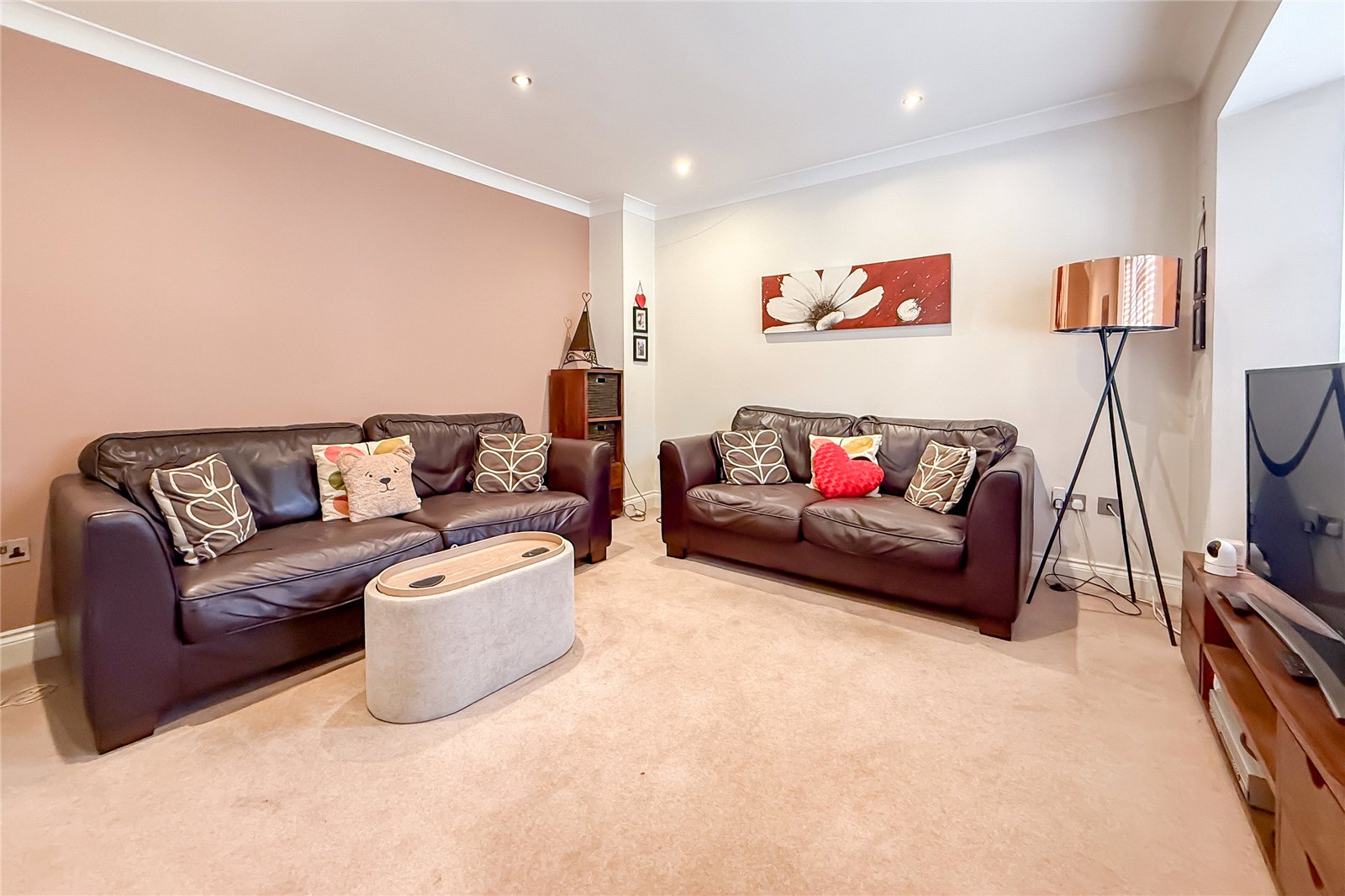 4 bed semi-detached house for sale in How Wood, Park Street, St. Albans, Hertfordshire, AL2 - Property Image 14