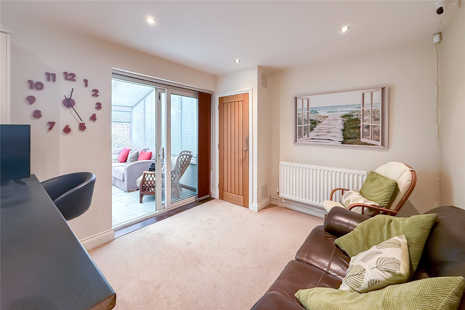 4 bed semi-detached house for sale in How Wood, Park Street, St. Albans, Hertfordshire, AL2 - Property Image 16