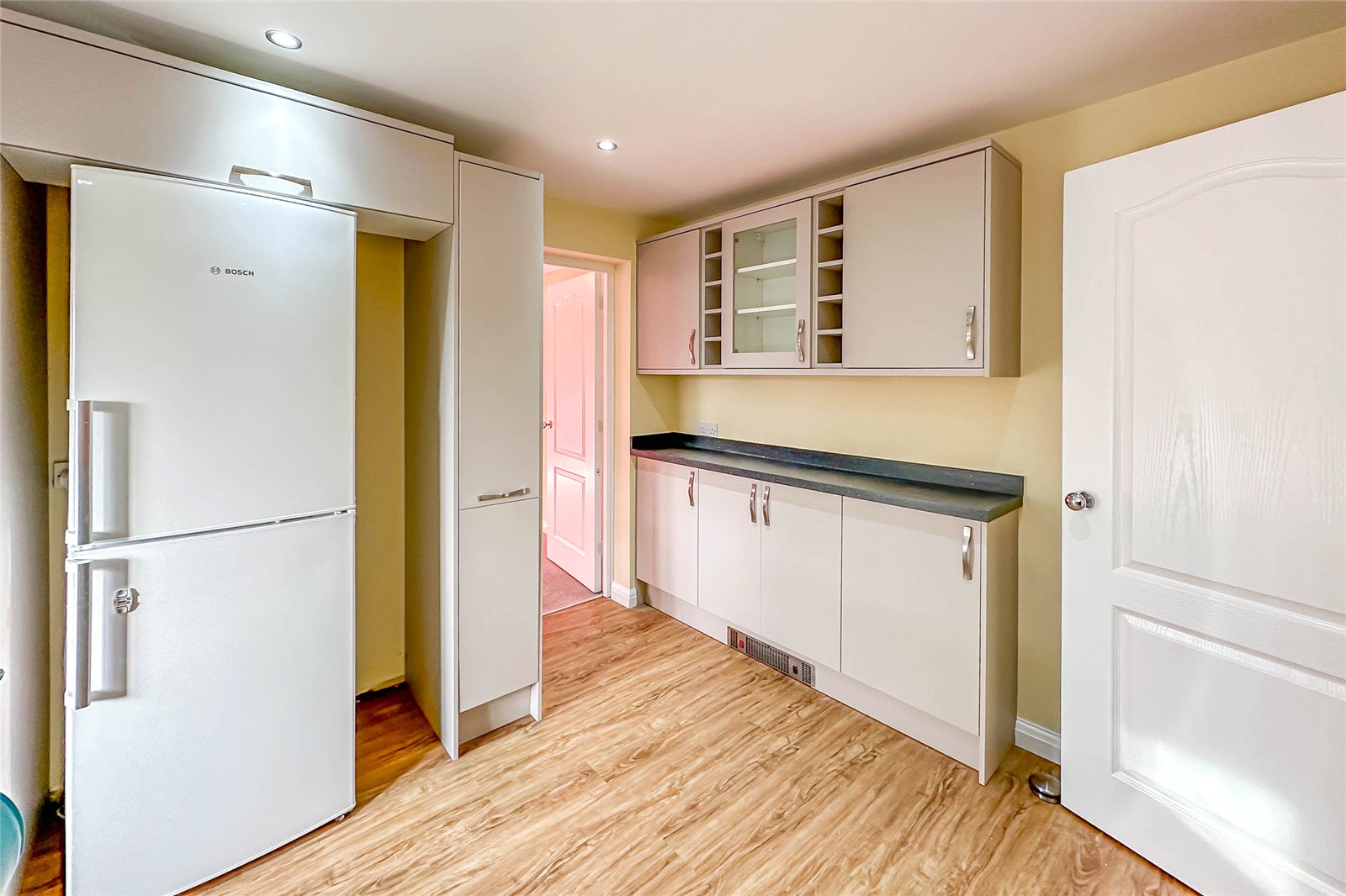 2 bed apartment to rent in Brooklands Court, Hatfield Road, St. Albans, Hertfordshire, AL1 - Property Image 11