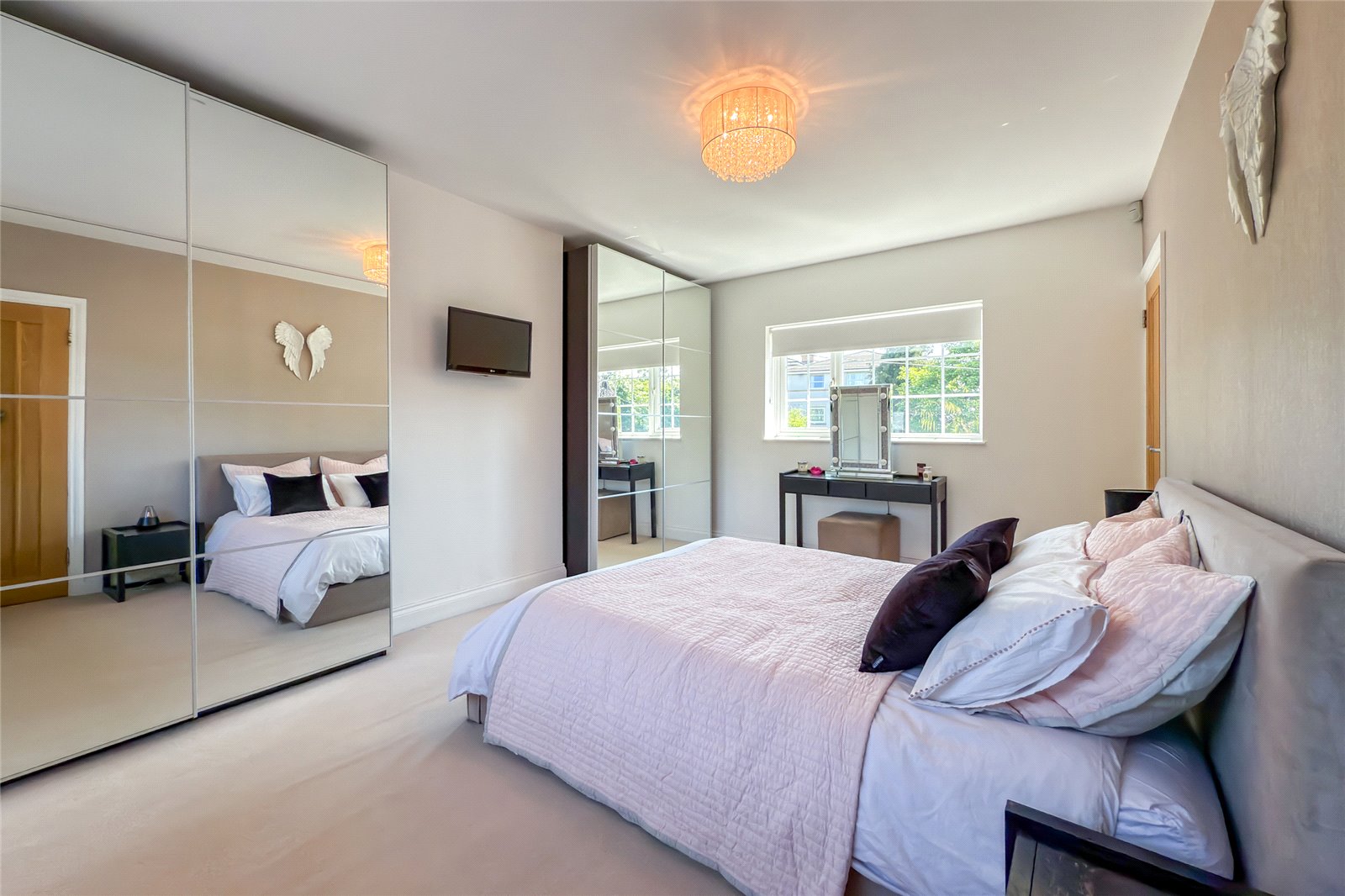 4 bed semi-detached house for sale in Hill End Lane, St. Albans, Hertfordshire, AL4 - Property Image 6