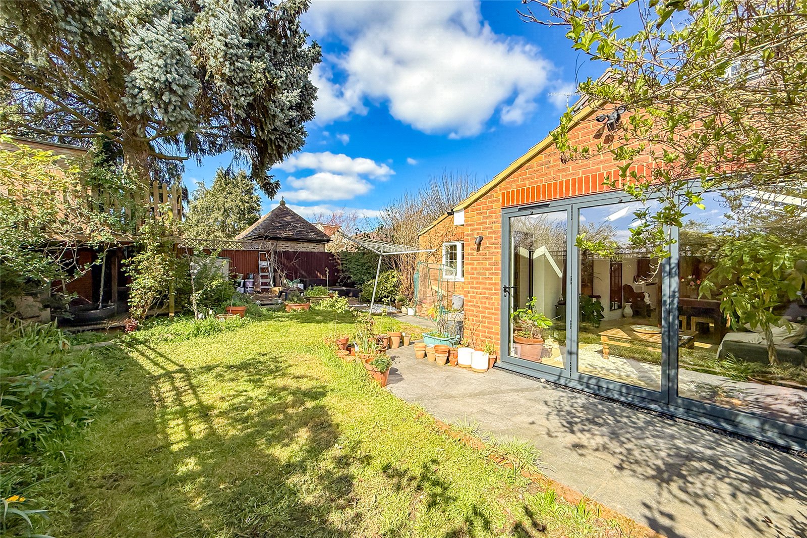 5 bed detached house for sale in Magnolia Close, Park Street, St. Albans, Hertfordshire, AL2  - Property Image 24