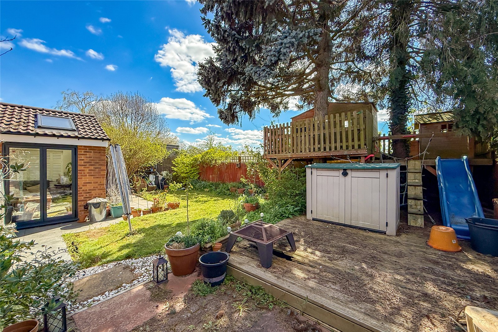 5 bed detached house for sale in Magnolia Close, Park Street, St. Albans, Hertfordshire, AL2  - Property Image 25
