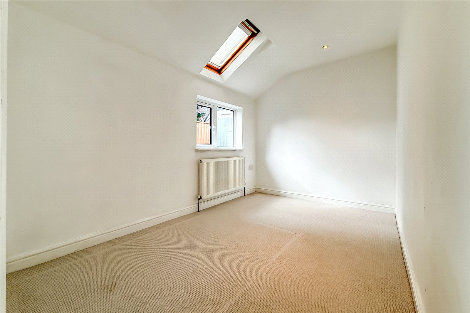 1 bed detached house for sale in Hatfield Road, St. Albans, Hertfordshire, AL1  - Property Image 12