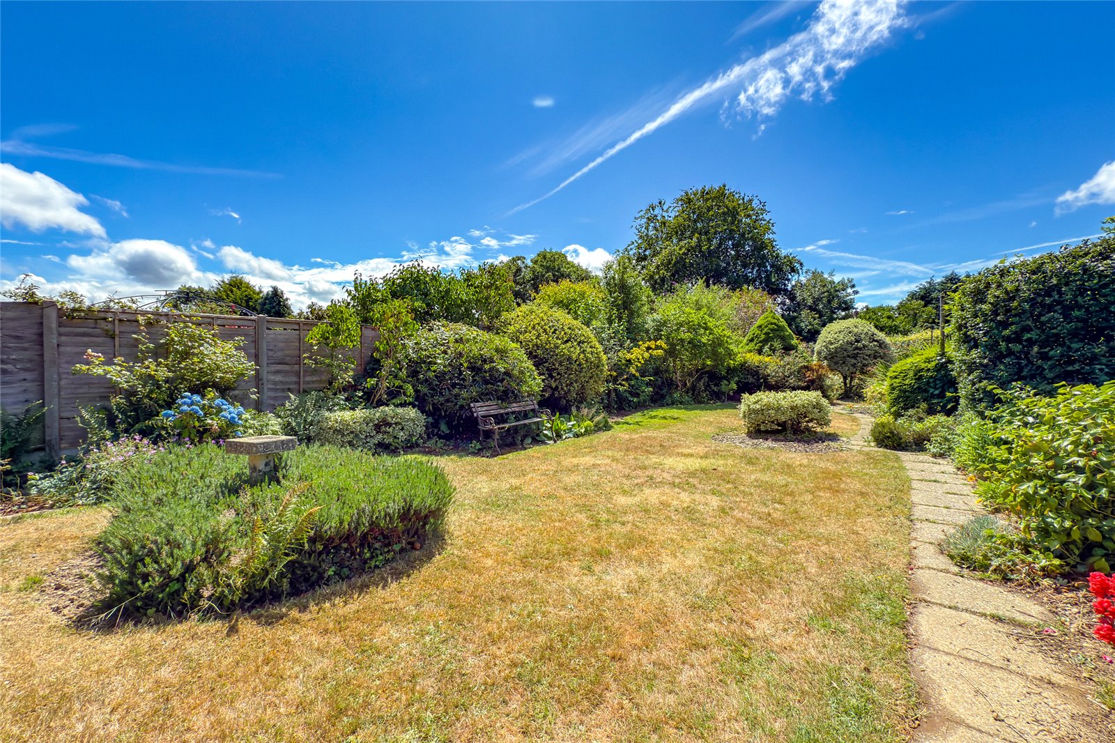 3 bed semi-detached house for sale in High Oaks, St. Albans, Hertfordshire, AL3  - Property Image 10