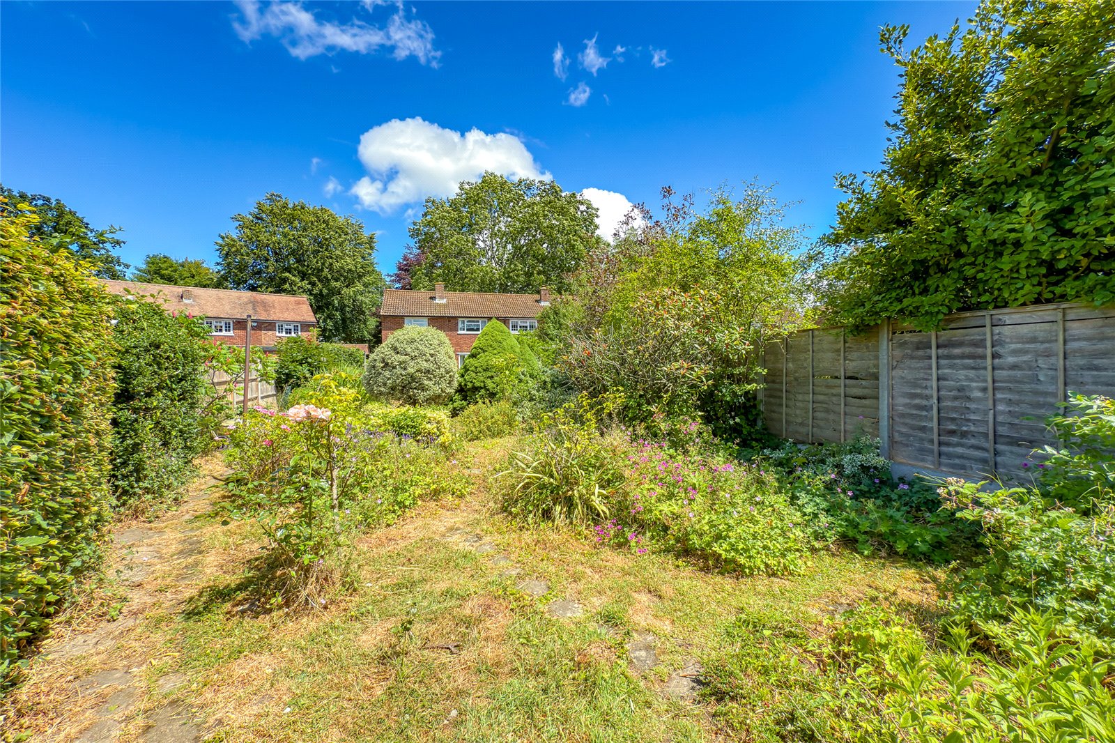 3 bed semi-detached house for sale in High Oaks, St. Albans, Hertfordshire, AL3  - Property Image 12