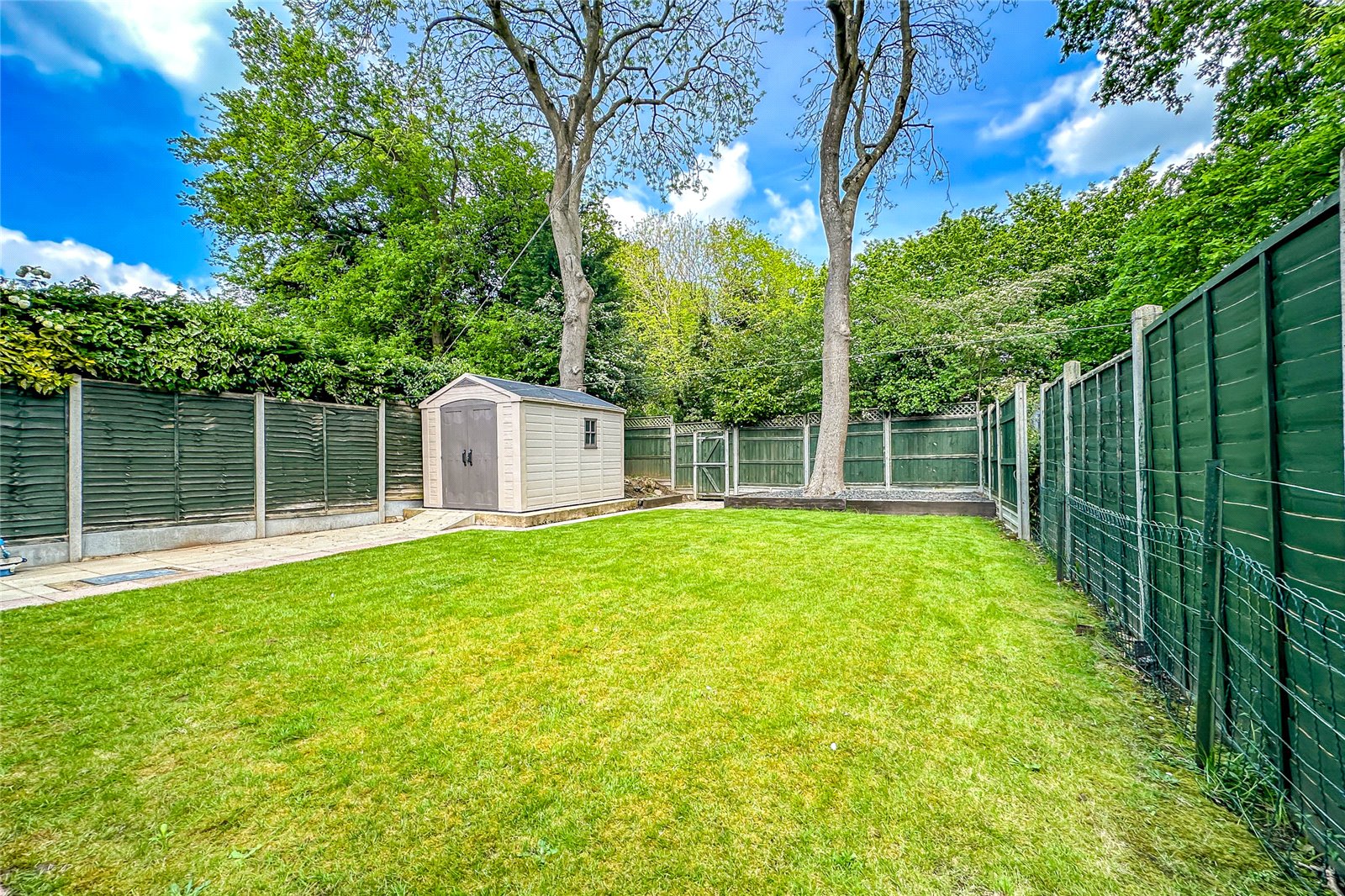 4 bed detached house for sale in Potters Field, St. Albans, Hertfordshire, AL3 - Property Image 2