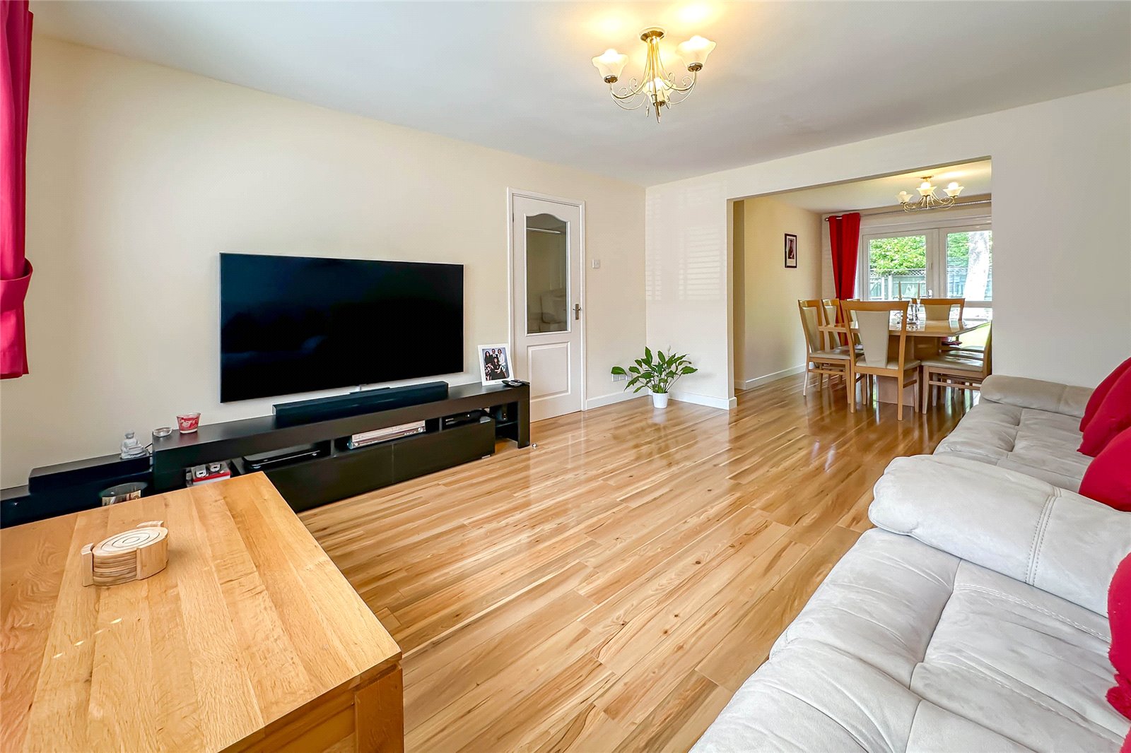 4 bed detached house for sale in Potters Field, St. Albans, Hertfordshire, AL3 - Property Image 3