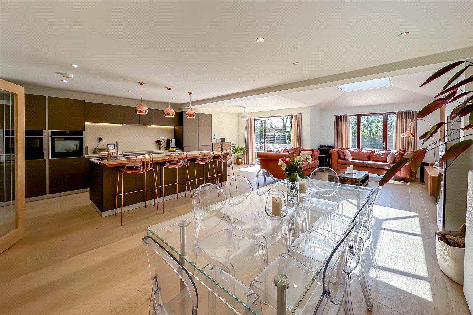 4 bed detached house for sale in Hatfield Road, St. Albans, Hertfordshire, AL4 - Property Image 2