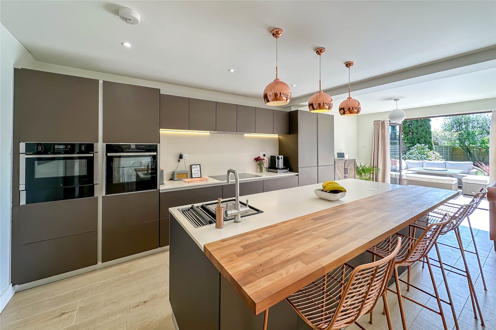 4 bed detached house for sale in Hatfield Road, St. Albans, Hertfordshire, AL4 - Property Image 3