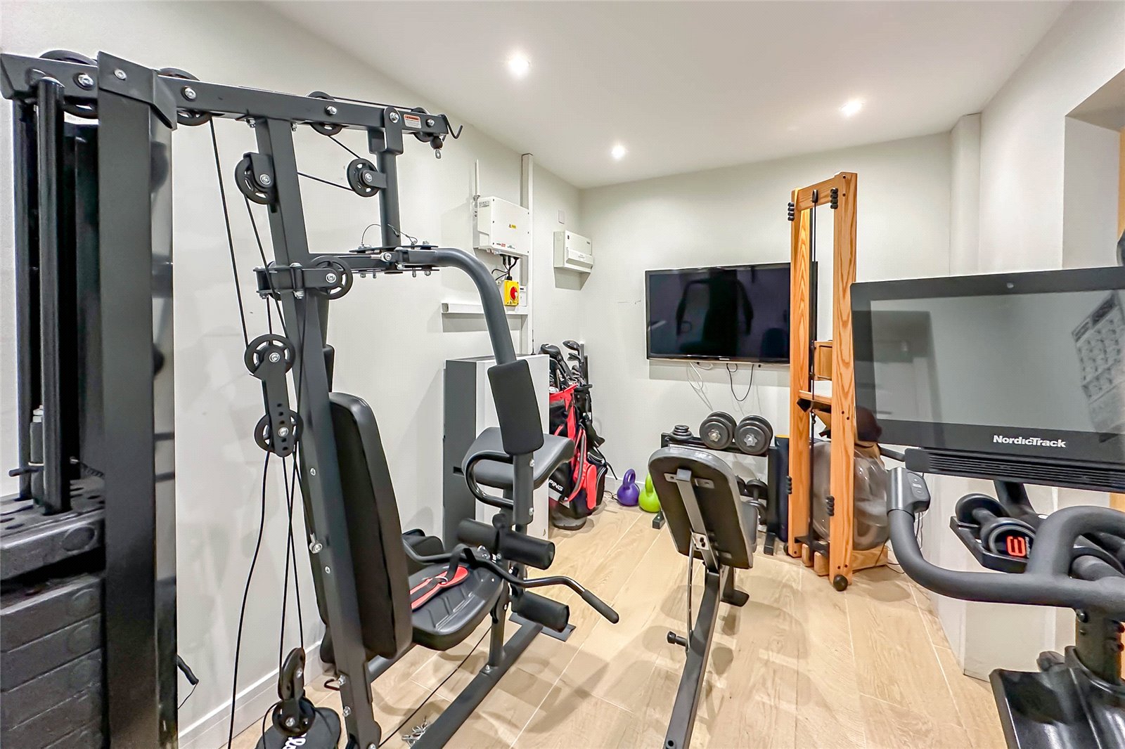 4 bed detached house for sale in Hatfield Road, St. Albans, Hertfordshire, AL4 - Property Image 18
