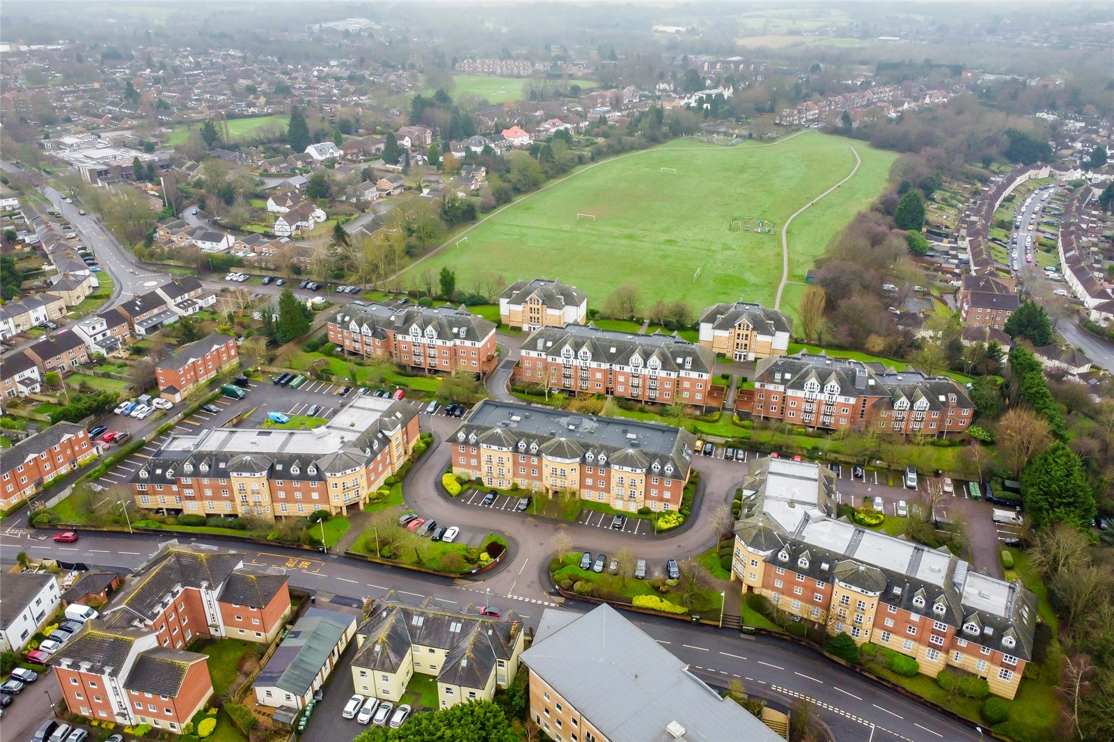 1 bed apartment for sale in Gatcombe Court, Dexter Close, St. Albans, Hertfordshire, AL1 - Property Image 15