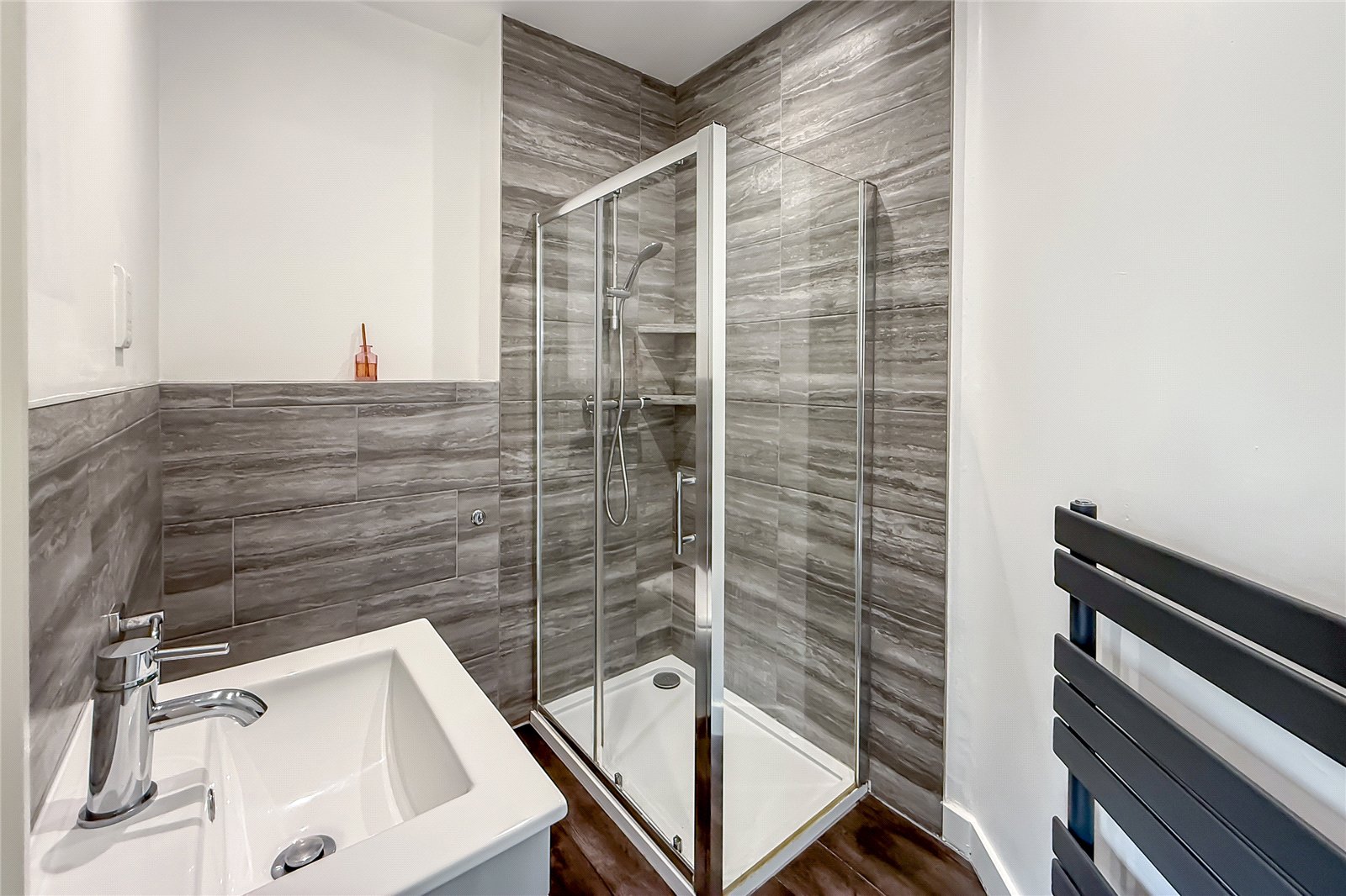 2 bed apartment for sale in Bakers Close, St. Albans, Hertfordshire, AL1  - Property Image 8