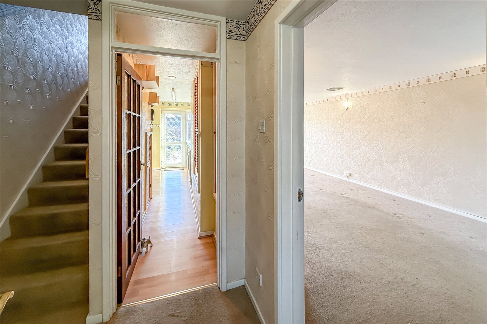 3 bed terraced house for sale in Maplefield, Park Street, St. Albans, Hertfordshire, AL2  - Property Image 2