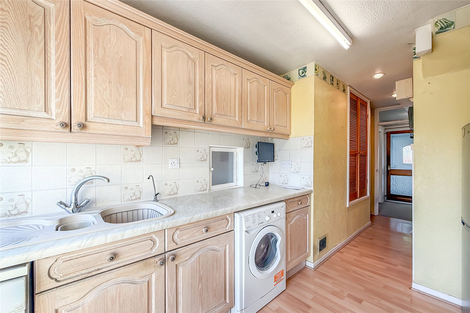 3 bed terraced house for sale in Maplefield, Park Street, St. Albans, Hertfordshire, AL2  - Property Image 15