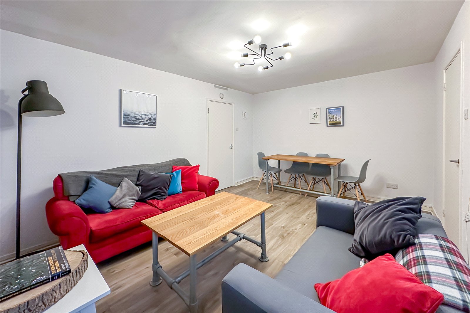 1 bed apartment for sale in Malthouse Court, Sopwell Lane, St. Albans, Hertfordshire, AL1 - Property Image 4