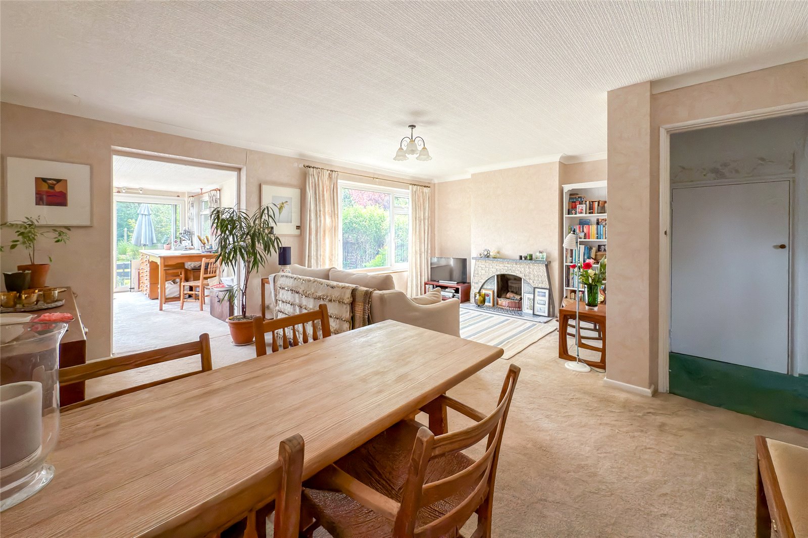 3 bed semi-detached house for sale in Orchard Drive, Park Street, St. Albans, Hertfordshire, AL2 - Property Image 5
