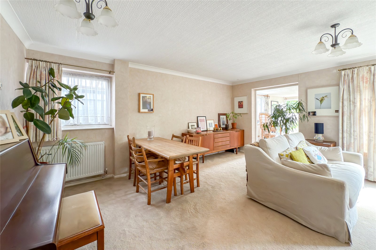 3 bed semi-detached house for sale in Orchard Drive, Park Street, St. Albans, Hertfordshire, AL2 - Property Image 17