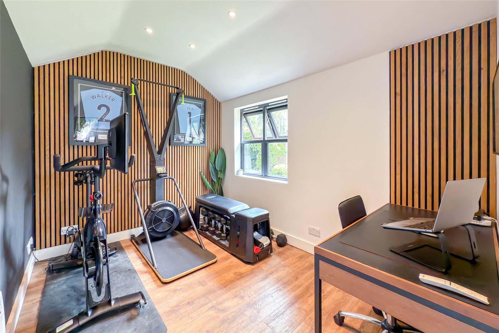 4 bed end of terrace house for sale in Beaumont Avenue, St. Albans, Hertfordshire, AL1  - Property Image 12